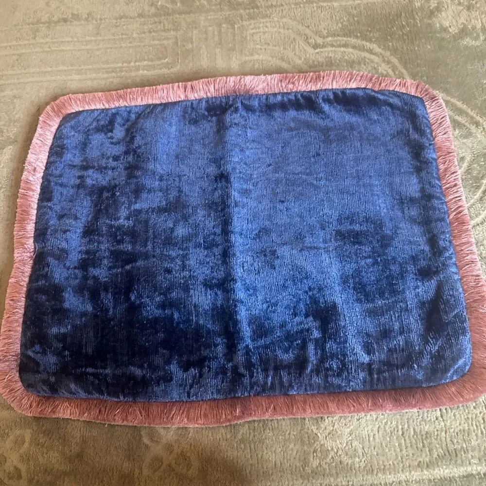 LES OTTOMAN VELVET CUSHION COVERS
